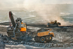 Mining Investment Trends: Opportunities and Challenges in 2024
